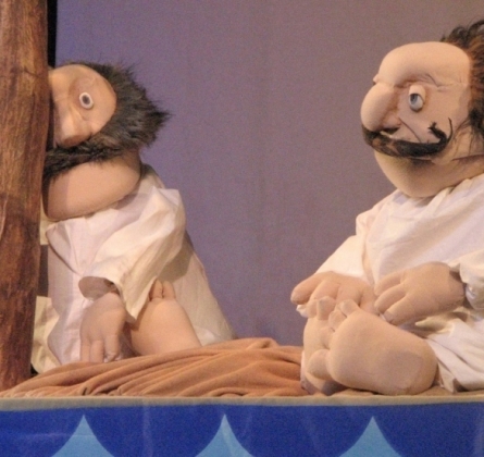 Как один мужик двух генералов прокормил | Театр куколи им. Афанасьева