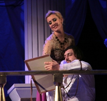 Эмма и Адмирал | Владоблдрамтеатр