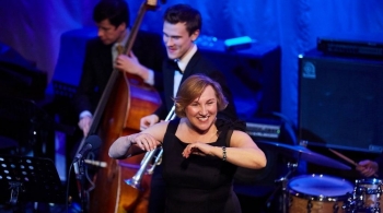 Мелодии Голливуда и Бродвея