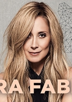 LARA FABIAN