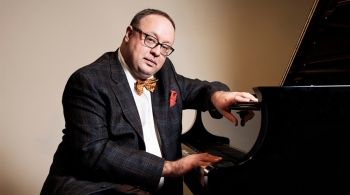 Александр Гиндин