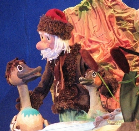 Серая шейка | Кировский театр кукол