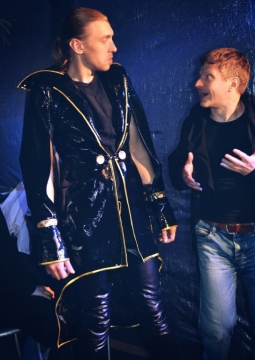 Давай ты всё-таки будешь... | Театрон