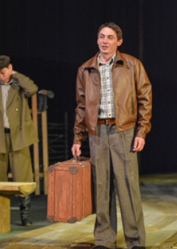 Он вернулся | Уфимский театр Нур