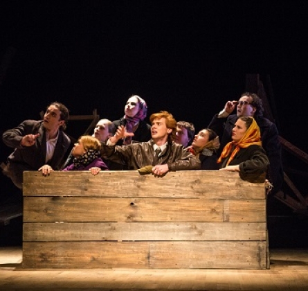 Молодая гвардия | Владоблдрамтеатр