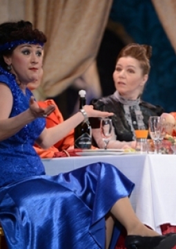 Дамы,балкон и он | Уфимский театр нур