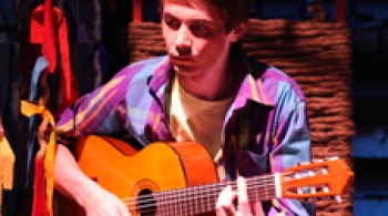 Свободные бабочки | Уфимский театр нур