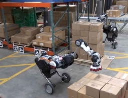#видео | Boston Dynamics показала новую версию робота Handle с колесами и рукой-присоской