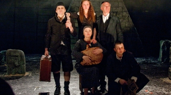 Иов | Молодежный театр На Фонтанке