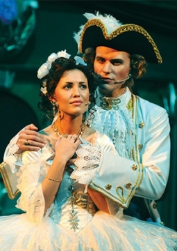 Голубая камея | Русский драматический театр