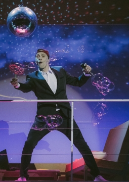 Молодость | Тюменский драматический театр