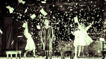 Фронтовичка | Государственный Русский драматический театр им. Н.А. Бестужева