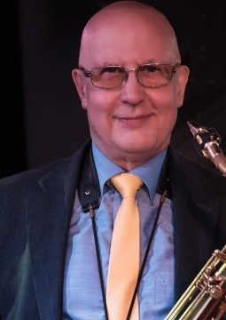 Золотой век тенор-саксофона | Валерий Киселев