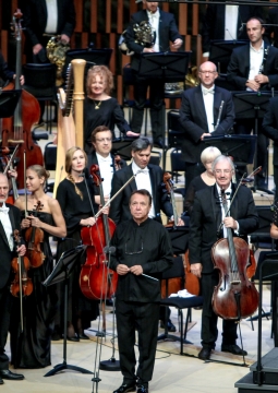 Михаил Плетнёв и Российский национальный оркестр