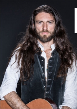 Estas Tonne
