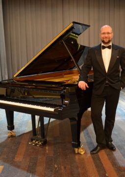 Вечер фортепианной музыки