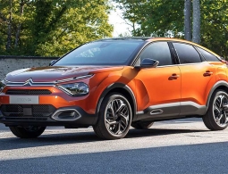 В Citroen рассказали о новом кросс-хэтчбеке C4