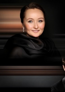 ЮЛИЯ ЛЕЖНЕВА