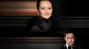 ЮЛИЯ ЛЕЖНЕВА