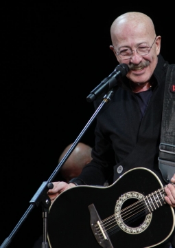 Александр Розенбаум