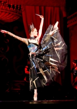 Белоснежка и семь гномов | Омский музыкальный театр