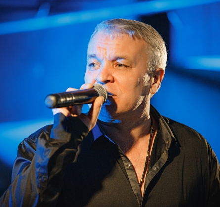 Александр Дюмин