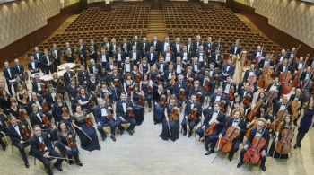 Фанфар пронзительные звуки