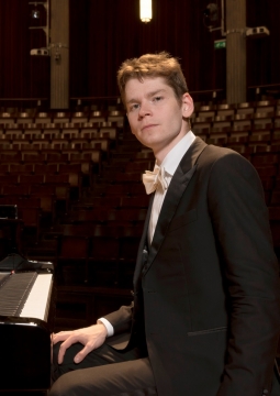 Андрей Гугнин