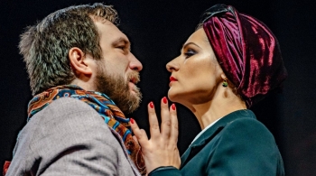 Главная роль