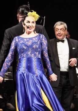 С любовью к женщине