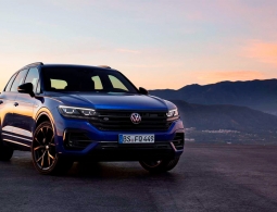 Volkswagen Touareg стал 462-сильным гибридом