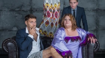 Дуся, не приставай к мужчинам!