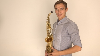 Артём Сыровацкий