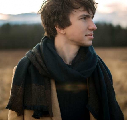 Алексей Мельников