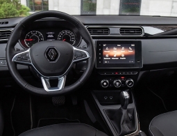 Российские автомобили Renault научат обновляться «по воздуху»
