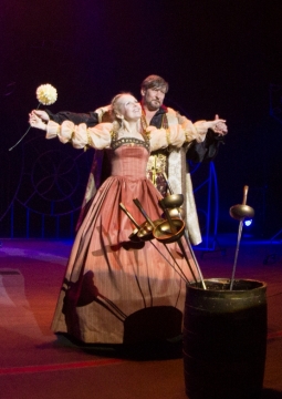 Награда женщине или укрощение укротителя