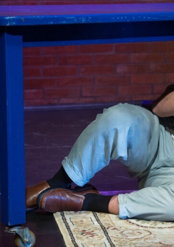 Зима под столом