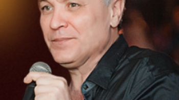 Александр Дюмин