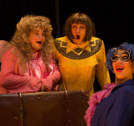 Авантюра | Томский драматический театр Версия