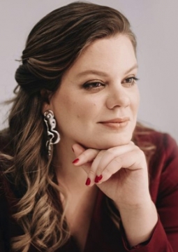 Вера Полозкова