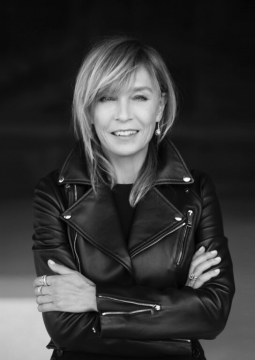 Алёна Долецкая