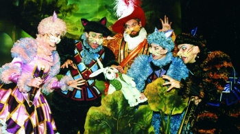 Кот в сапогах | Ярославский государственный театр кукол