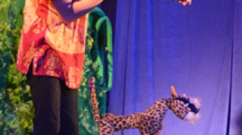 Любопытный слоненок | Народный театр кукол и актера Саквояж