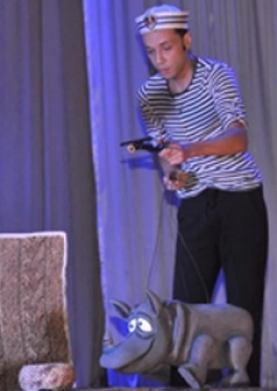 Носорог и Жирафа | Народный театр кукол и актера Саквояж