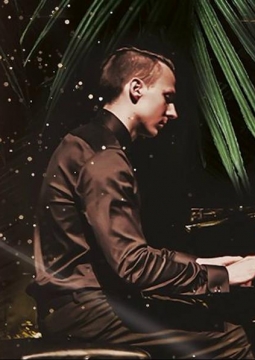 Илья Поляков