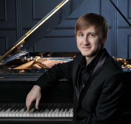 Дмитрий Маслеев