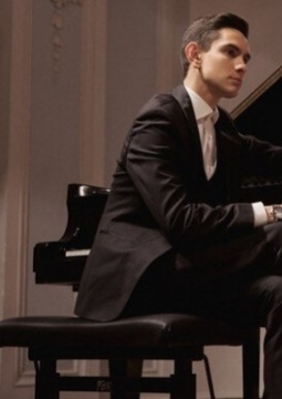 Le Royal. Дмитрий Шишкин