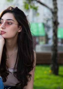 Ариана Лолаева