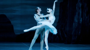 Лебединое озеро