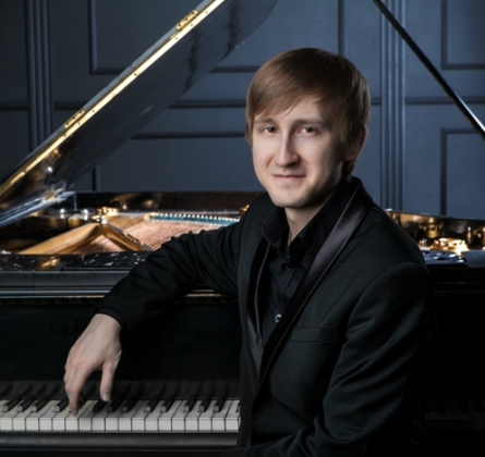 Дмитрий Маслеев